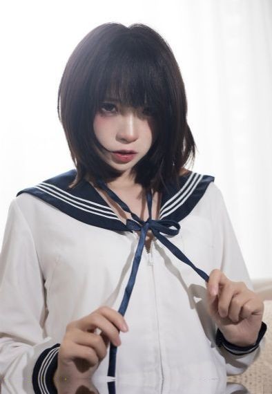 皇帝当众调教床奴H_日韩手机在线观看